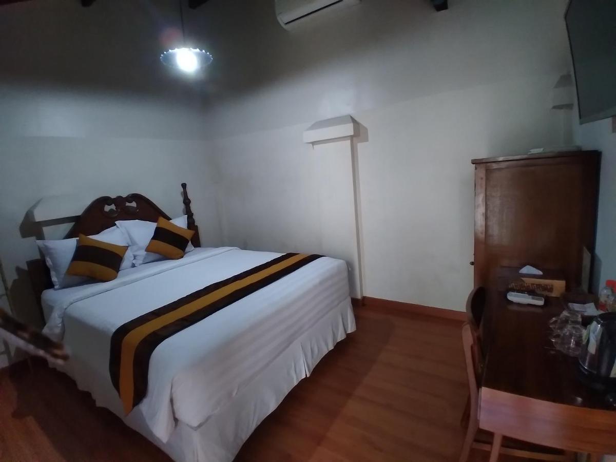 Dem Ayem Heritage Guest House Yogyakarta Exterior photo